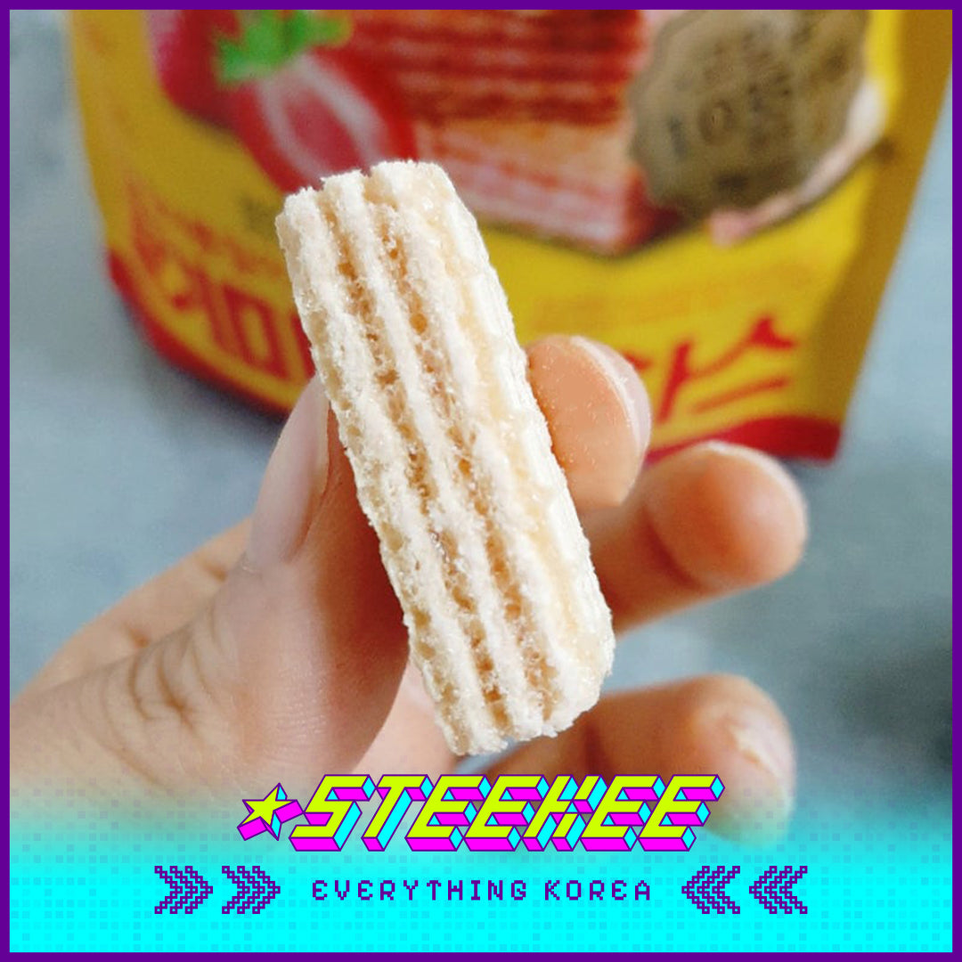 No Brand Vanilla Strawberry Mini Wafers Snack 300g by Steekee Korea 4136