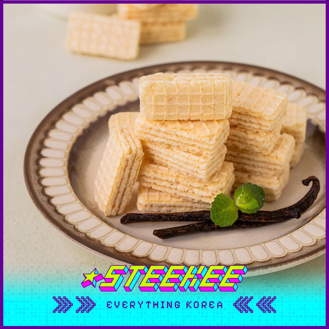 No Brand Vanilla Strawberry Mini Wafers Snack 300g by Steekee Korea 4136