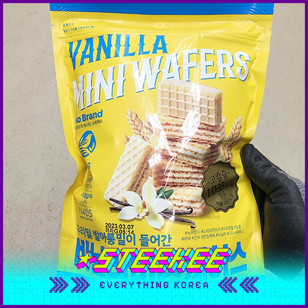 No Brand Vanilla Strawberry Mini Wafers Snack 300g by Steekee Korea 4136