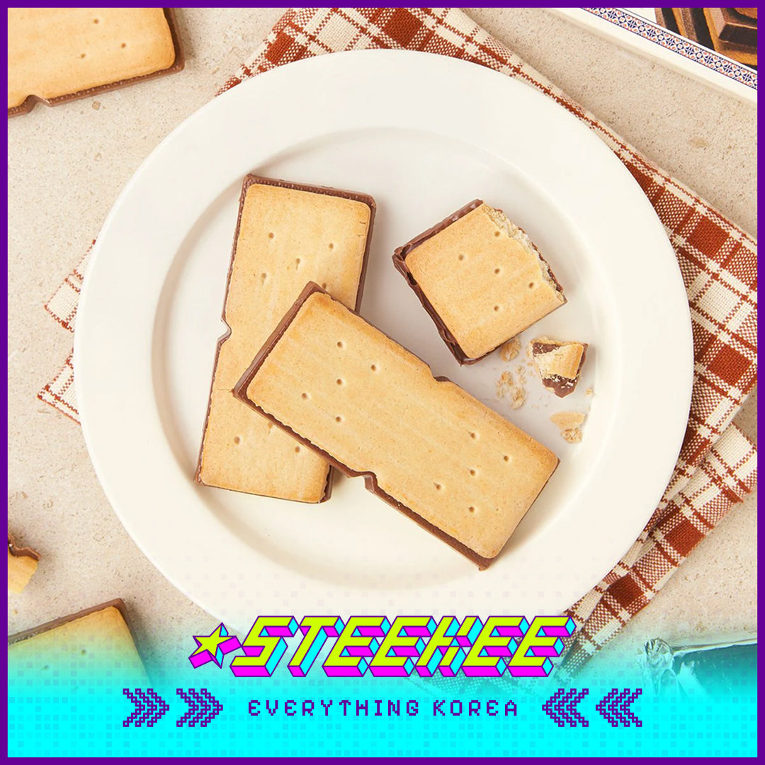 PEACOCK Rich Chocolate Sandwich Biscuits 135g by Steekee Korea 4164