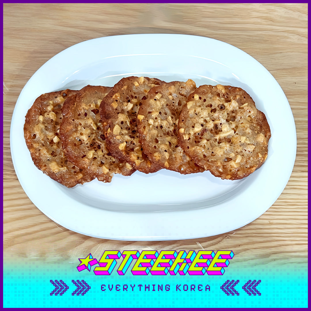 PEACOCK Peanut Thin Crackers Crispy Snack 175g by Steekee Korea 4170