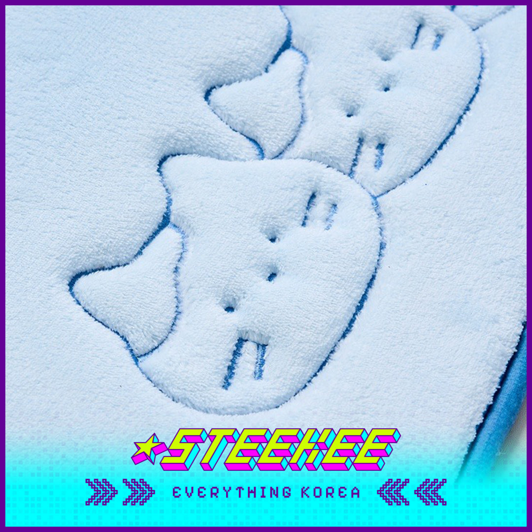 BUTTER SHOP Butter Family Half-Moon Soft Bedroom Living Room Anti-slip Floor Mat by Steekee Korea 4354