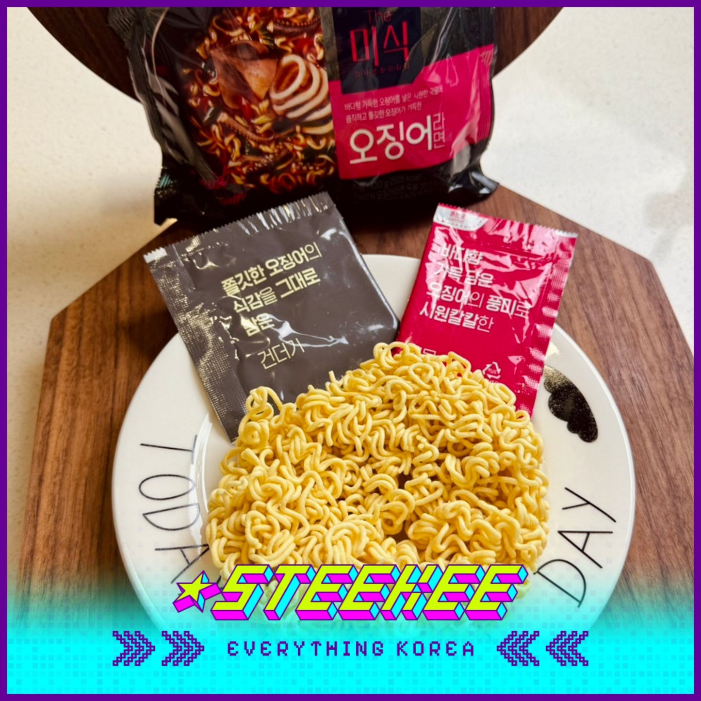 The Mishik Netflix Squid Spicy Squid Ramen Noodles 130g Set of 4 Pack by Steekee Korea 3043