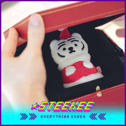 MUZIK TIGER White Tiger Santa Plush Keychain with Postcard Festive Gift Present by Steekee Korea 2621