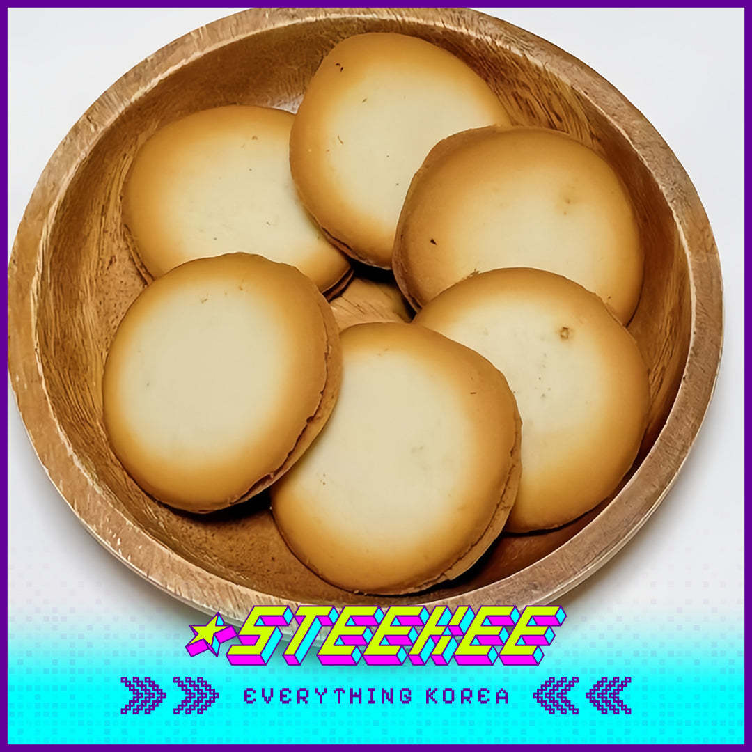 PEACOCK Cream Sandwich Soft Biscuits 200g by Steekee Korea 4161