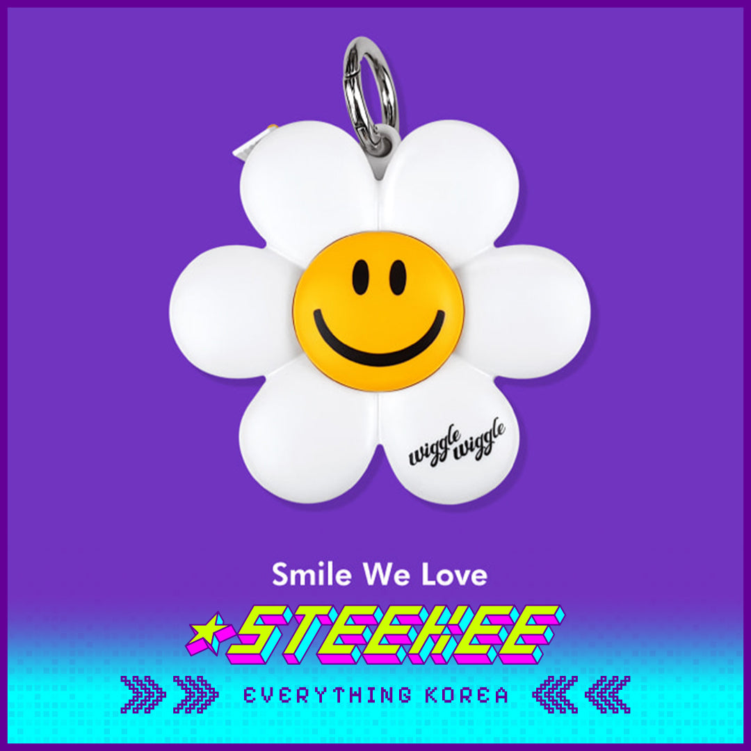 Wiggle Wiggle Cute Mini Measuring Tape Pendant by Steekee Korea 4398