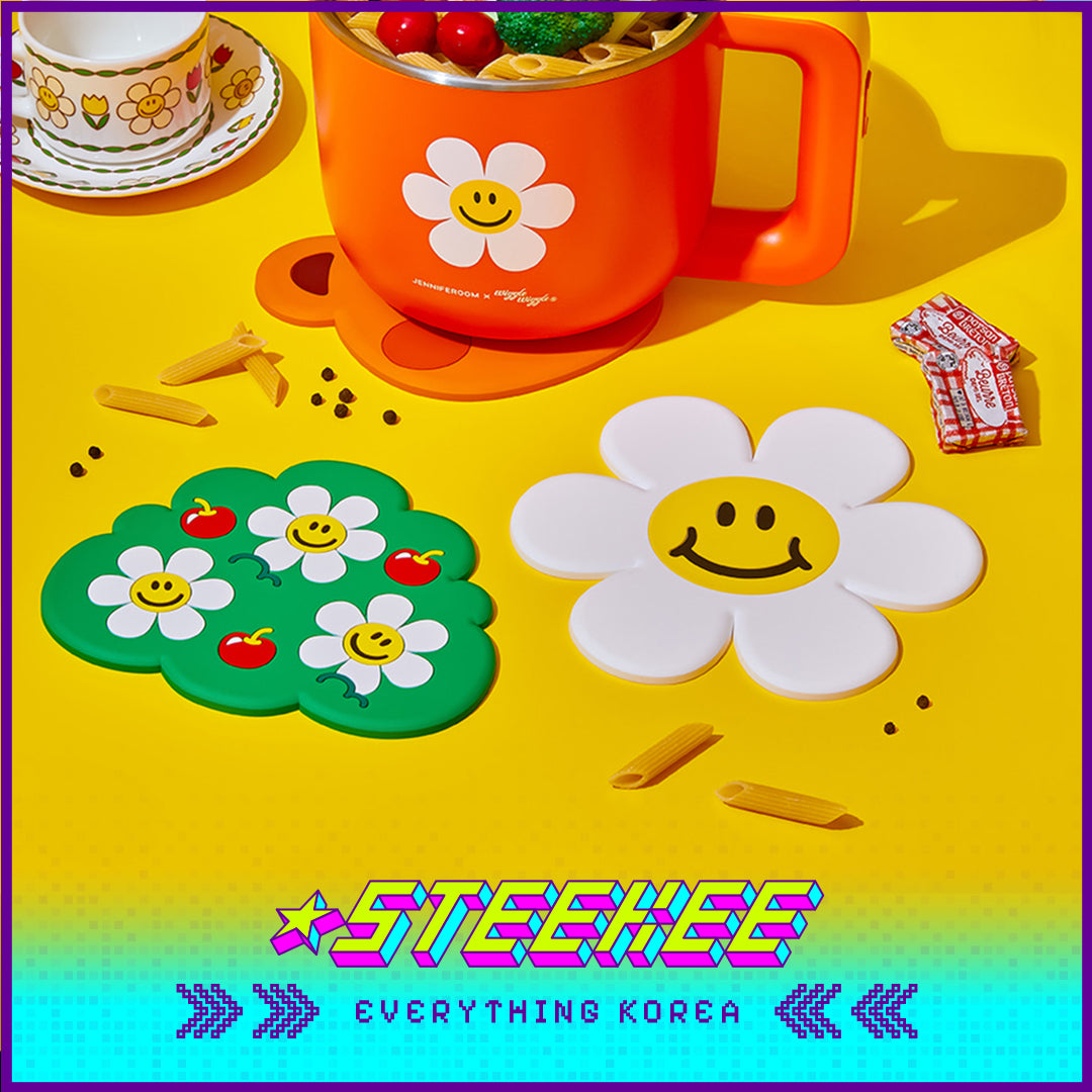 Wiggle Wiggle Cute Insulated Pot Mat Table Mat Set of 2 by Steekee Korea 4412
