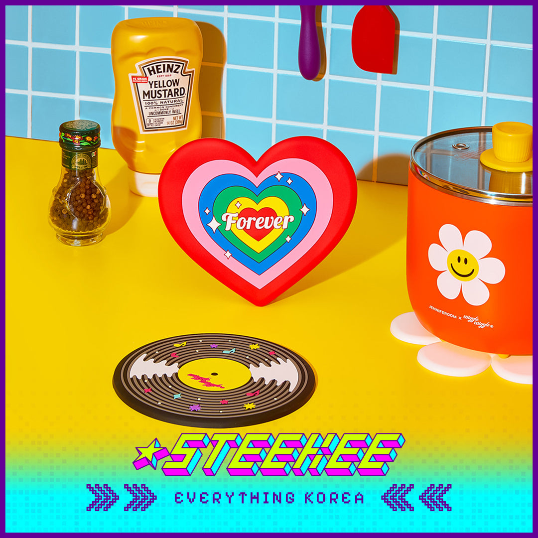 Wiggle Wiggle Cute Insulated Pot Mat Table Mat Set of 2 by Steekee Korea 4412