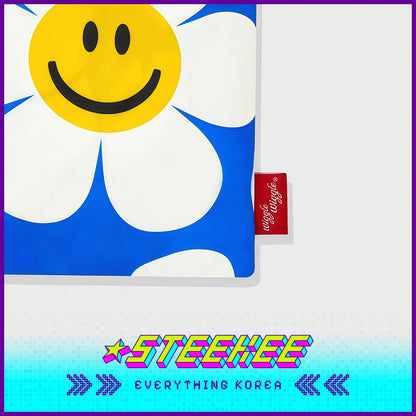 Wiggle Wiggle Blue Daisy Children's Raincoat Kids Full Body Waterproof Raincoat by Steekee Korea 4434