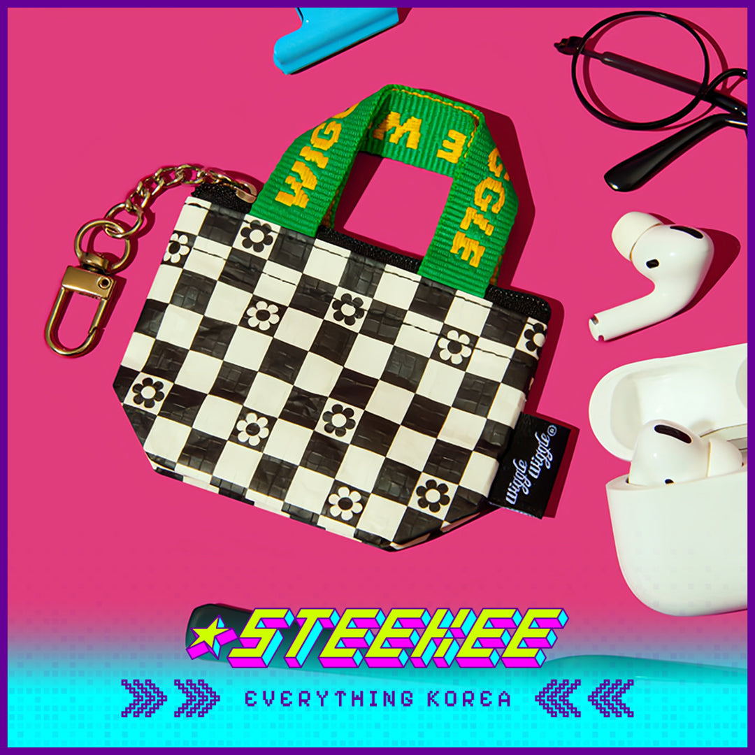 Wiggle Wiggle Mini Tote Woven Bag Keychain Pendant Accessory by Steekee Korea 4439