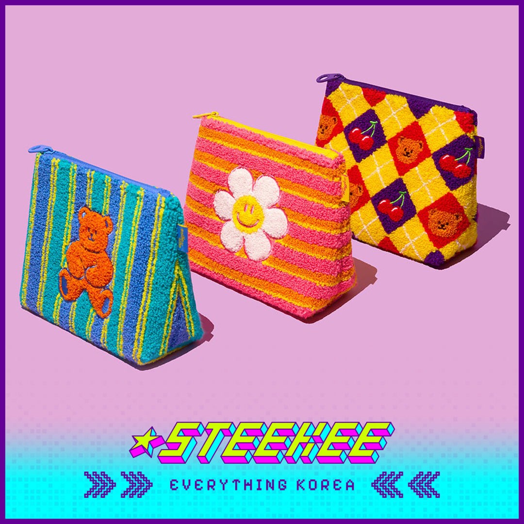 Wiggle Wiggle Travel Portable Large Capacity Soft Plush Storage Bag Cosmetic Bag by Steekee Korea 4443