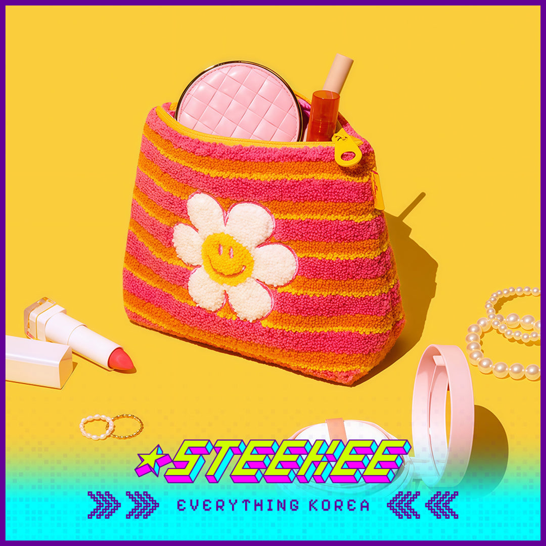 Wiggle Wiggle Travel Portable Large Capacity Soft Plush Storage Bag Cosmetic Bag by Steekee Korea 4443