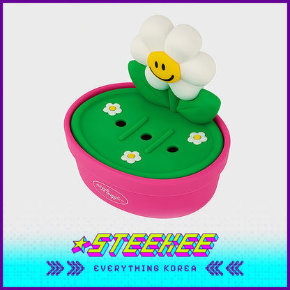 Wiggle Wiggle Smile We Love Daisy Silicone Soap Tray Home Bathroom Washbasin Soap Drain Box by Steekee Korea 4451