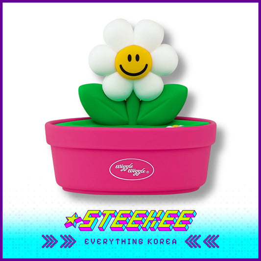 Wiggle Wiggle Smile We Love Daisy Silicone Soap Tray Home Bathroom Washbasin Soap Drain Box by Steekee Korea 4451